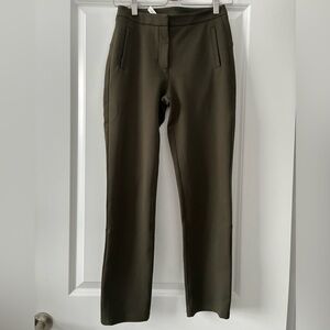 NWOT Lululemon Size 2 On The Move Pant 28" - Dark Olive